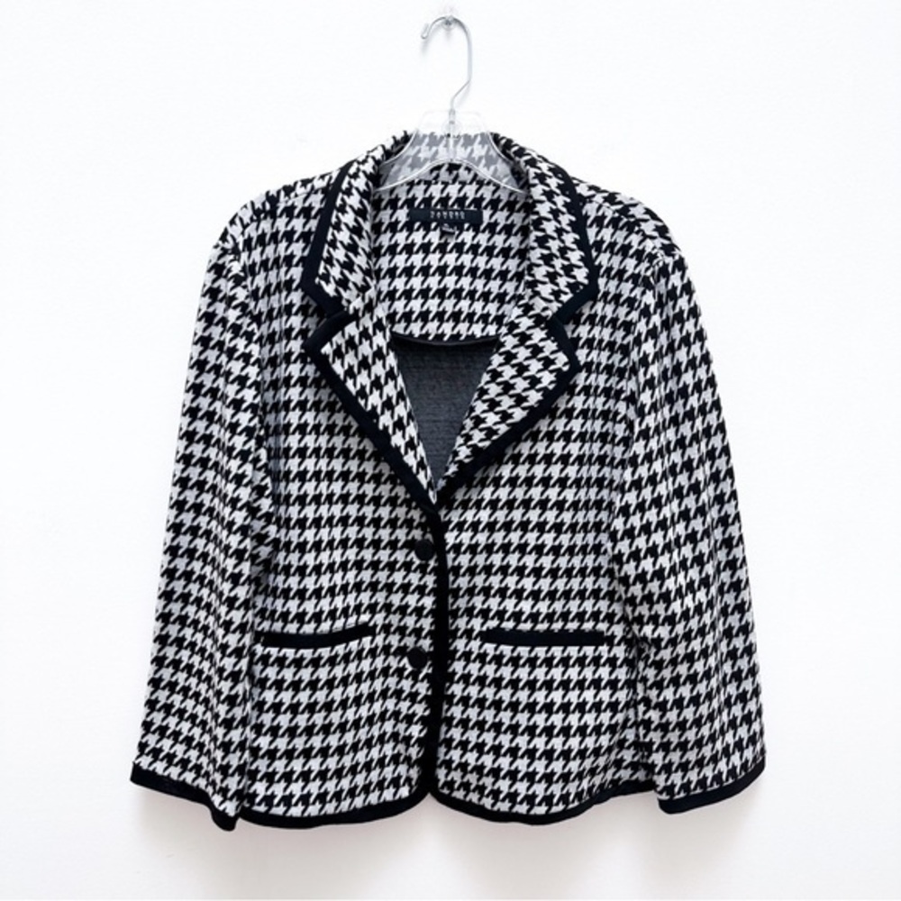 Sandro Studio Black & Gray Houndstooth Blazer